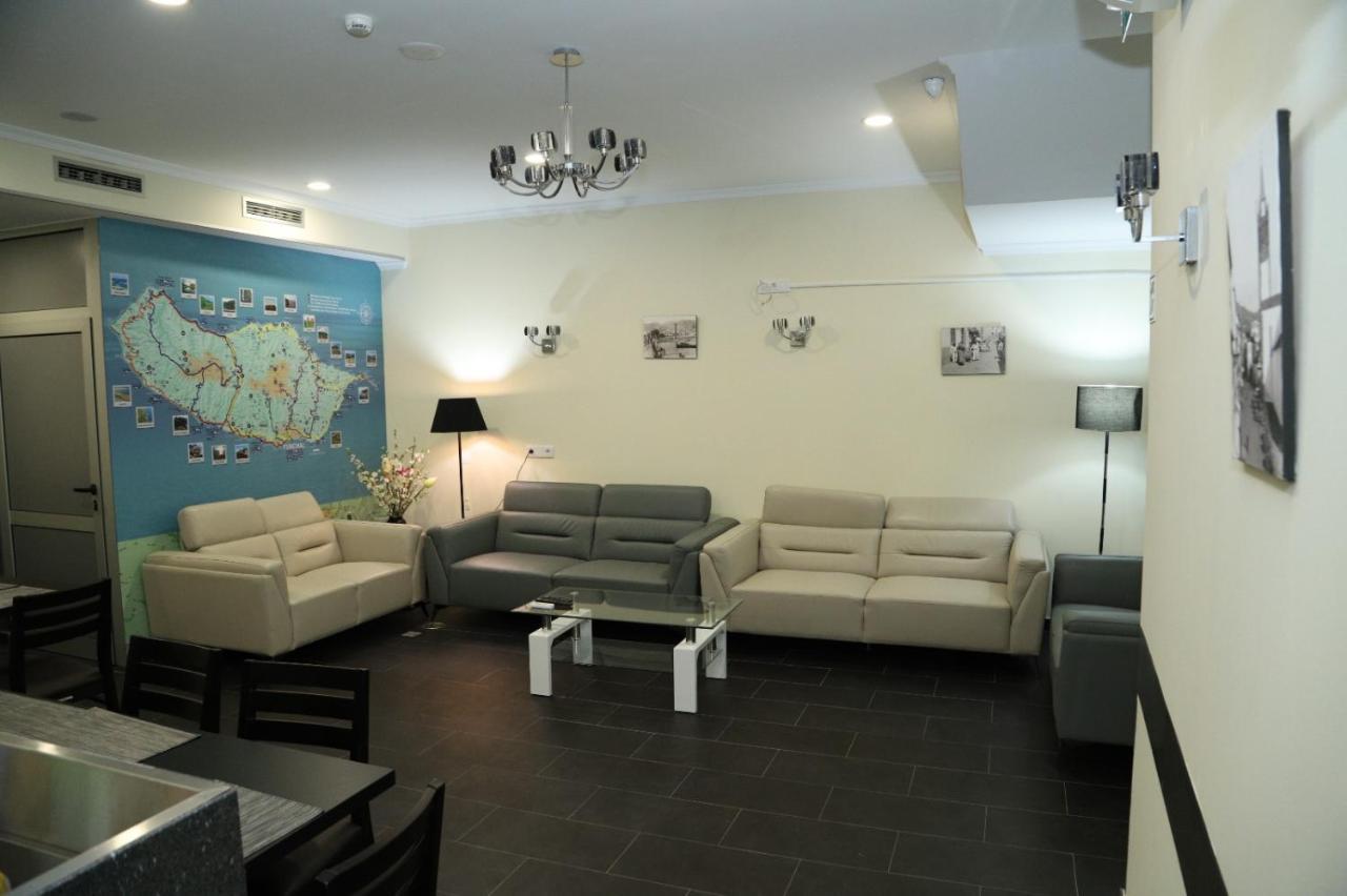 São Francisco 3*